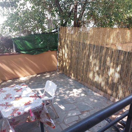 Andromache Apartment Peraia  Exterior photo